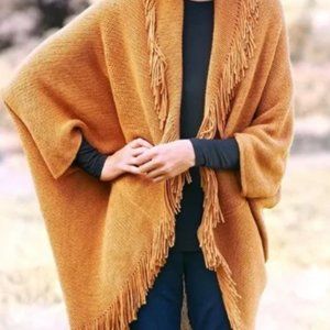 NWT Layers By Lizden Soft Fringe BLACK Knit Sweater Shrug